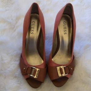 Guess Open Toe Pump
